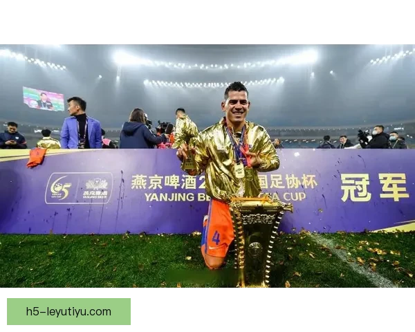 德转：罗斯自由转会首尔有合同